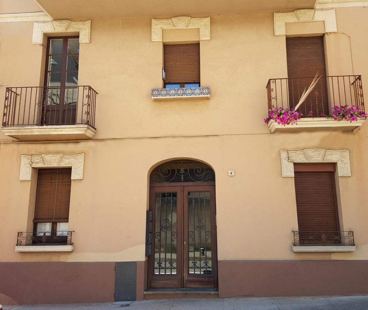 Apartment Sant Francesc Olot Εξωτερικό φωτογραφία